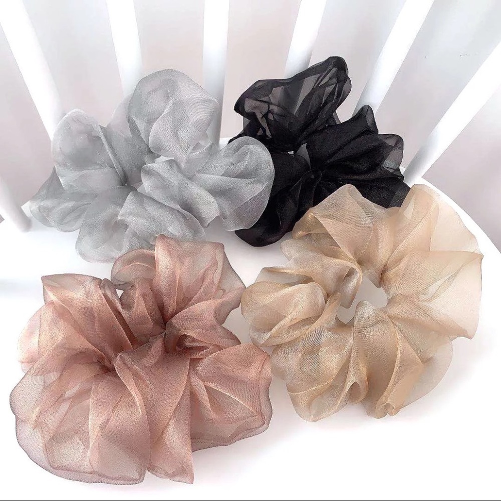 4 pcs XL scrunchies